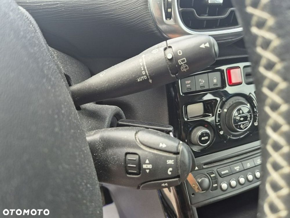 Citroën C3 Picasso 1.4i Exclusive - 25