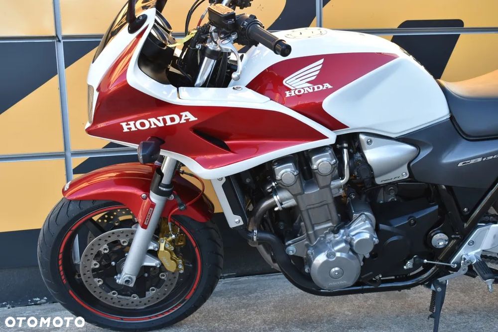 Honda CB - 10