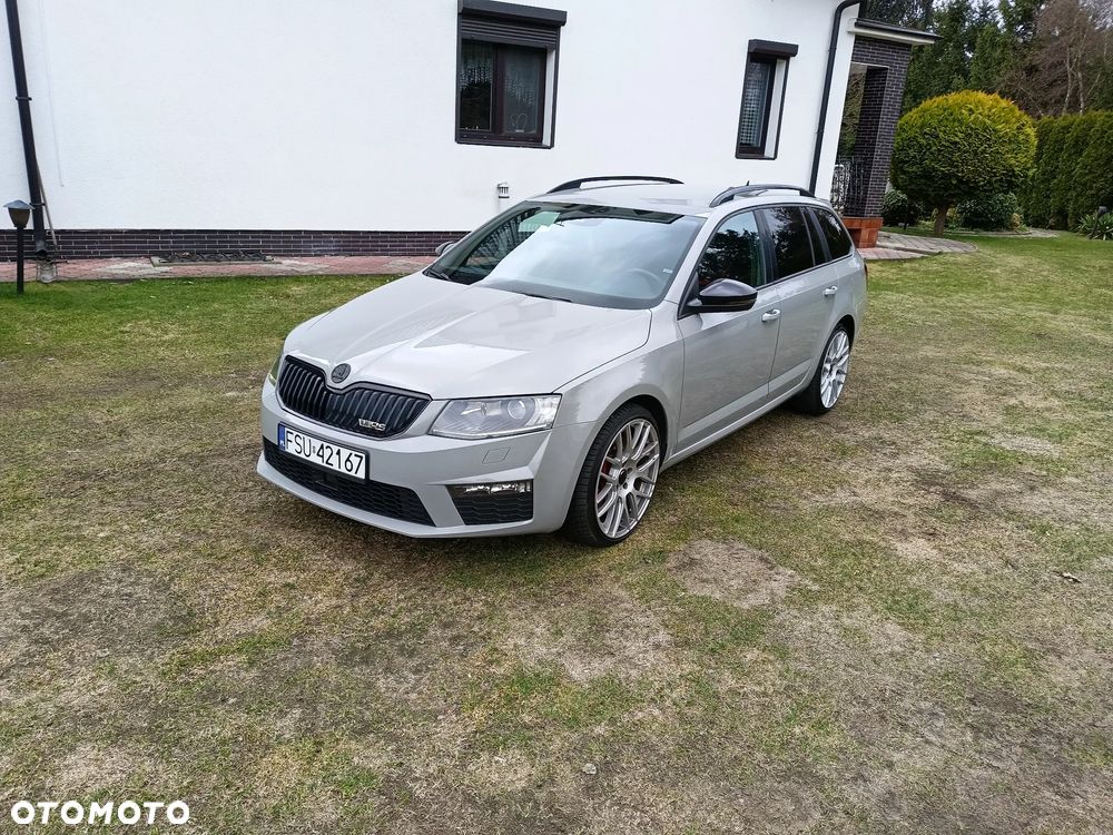 Skoda Octavia 2.0 TDI DSG RS - 1