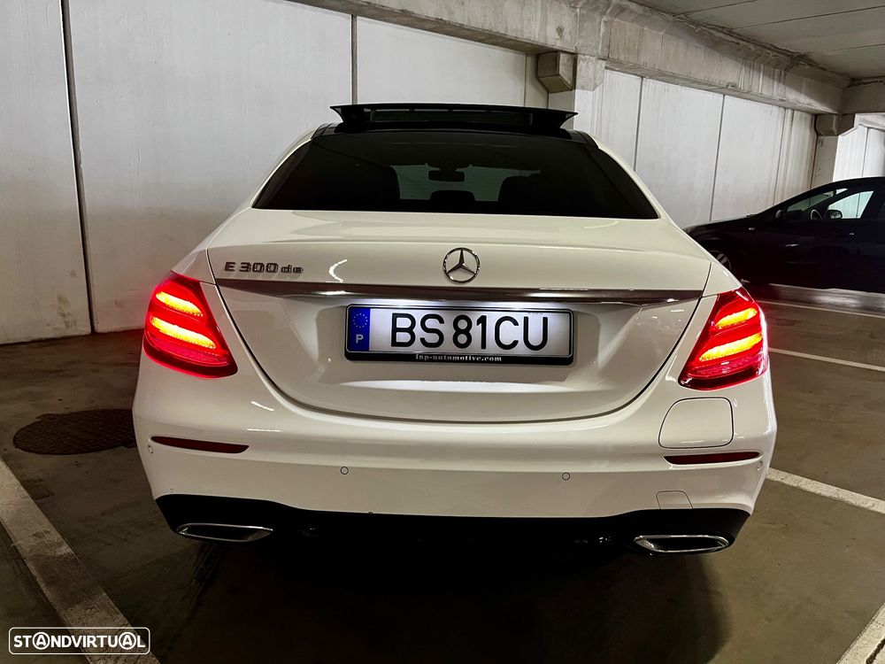 Mercedes-Benz E 300 de 9G-TRONIC AMG Line - 2