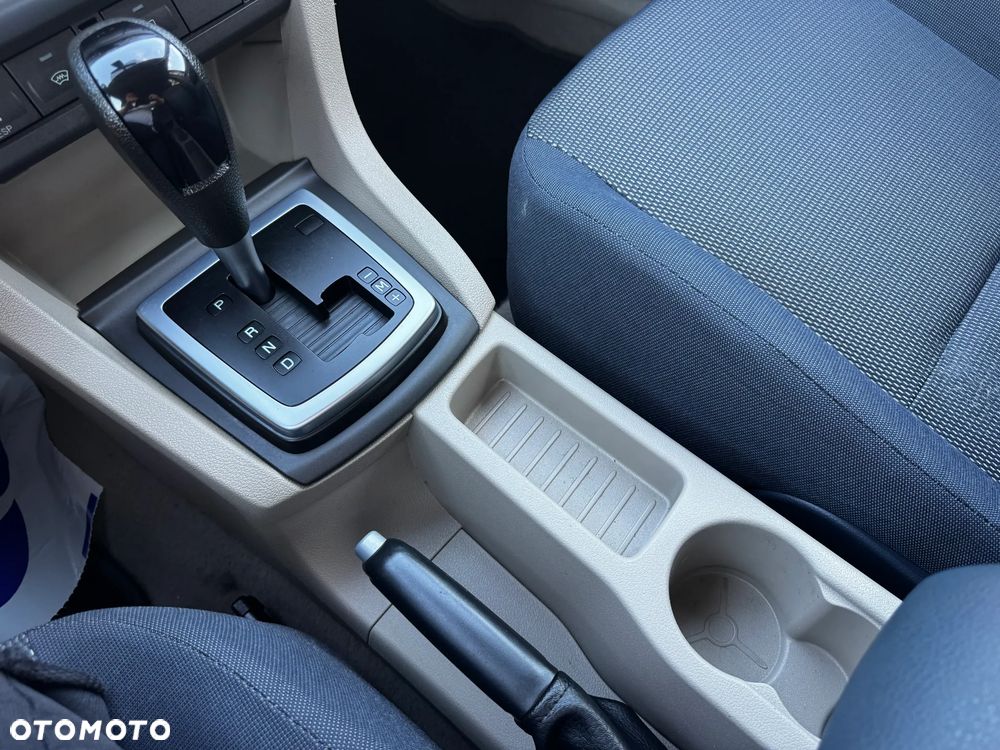 Ford Focus 2.0 16V Sport - 20