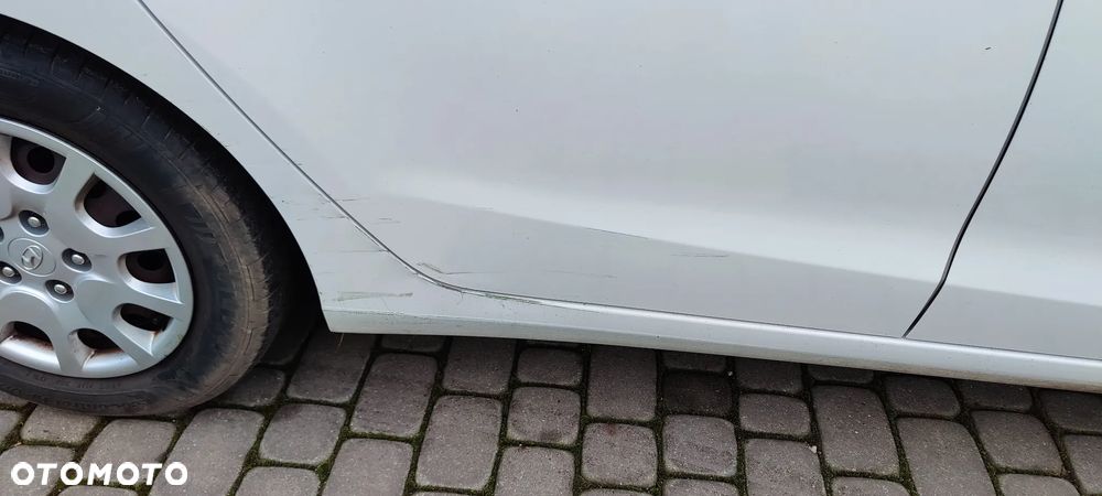 Hyundai i30 1.6 CRDi Classic + - 12