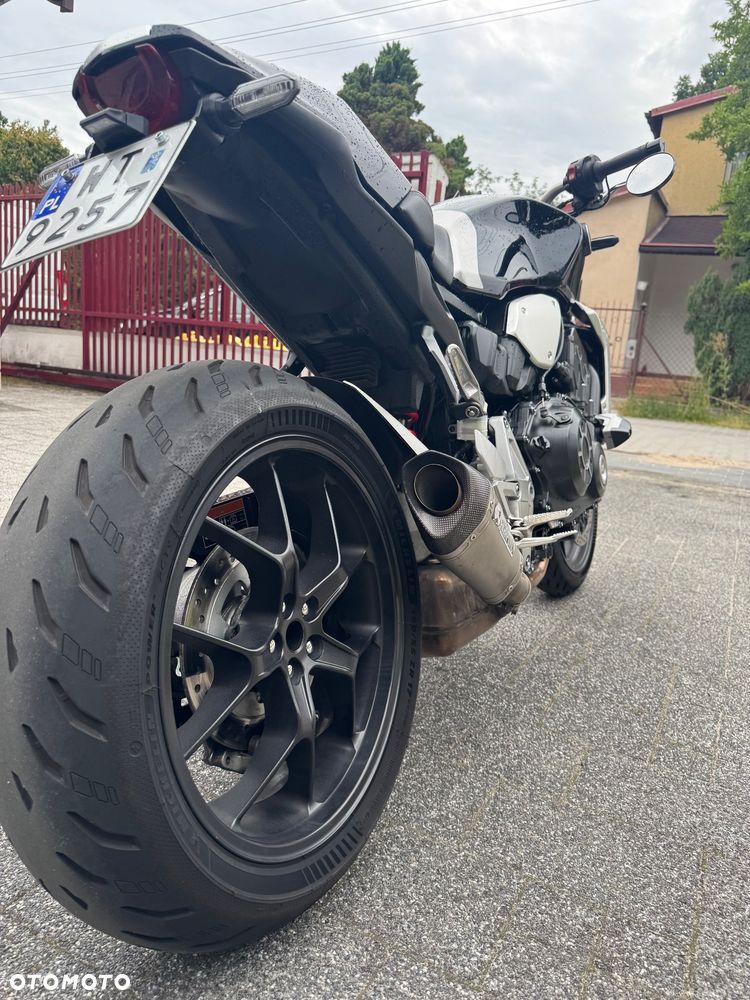 Honda CB - 3