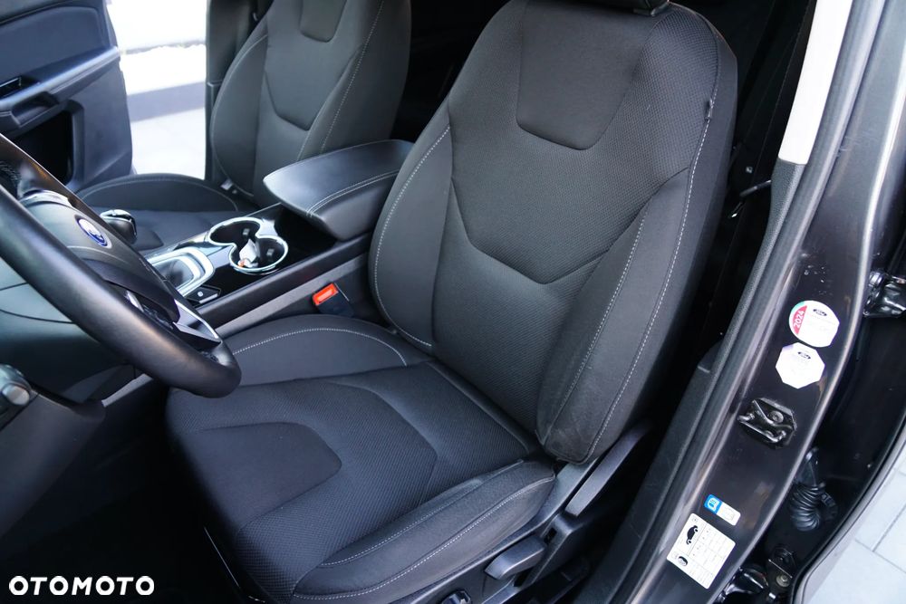 Ford S-Max 2.0 TDCi Titanium - 28