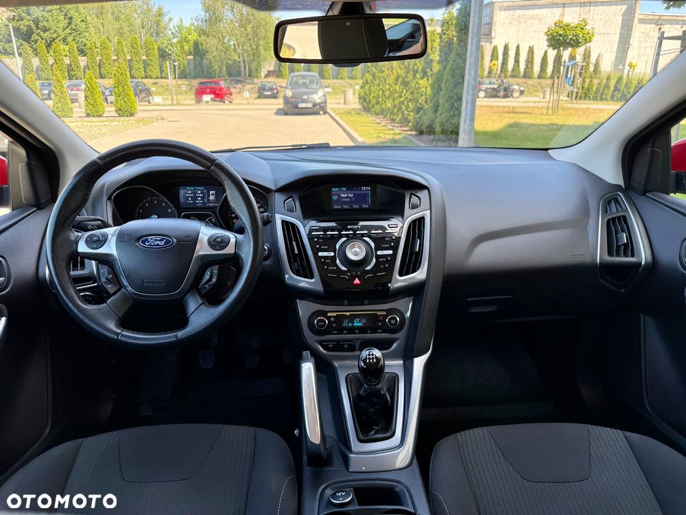 Ford Focus 1.6 Titanium - 17