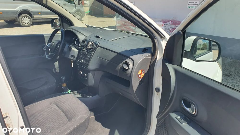 Dacia Lodgy 1.6 SCe Stepway S&S - 7