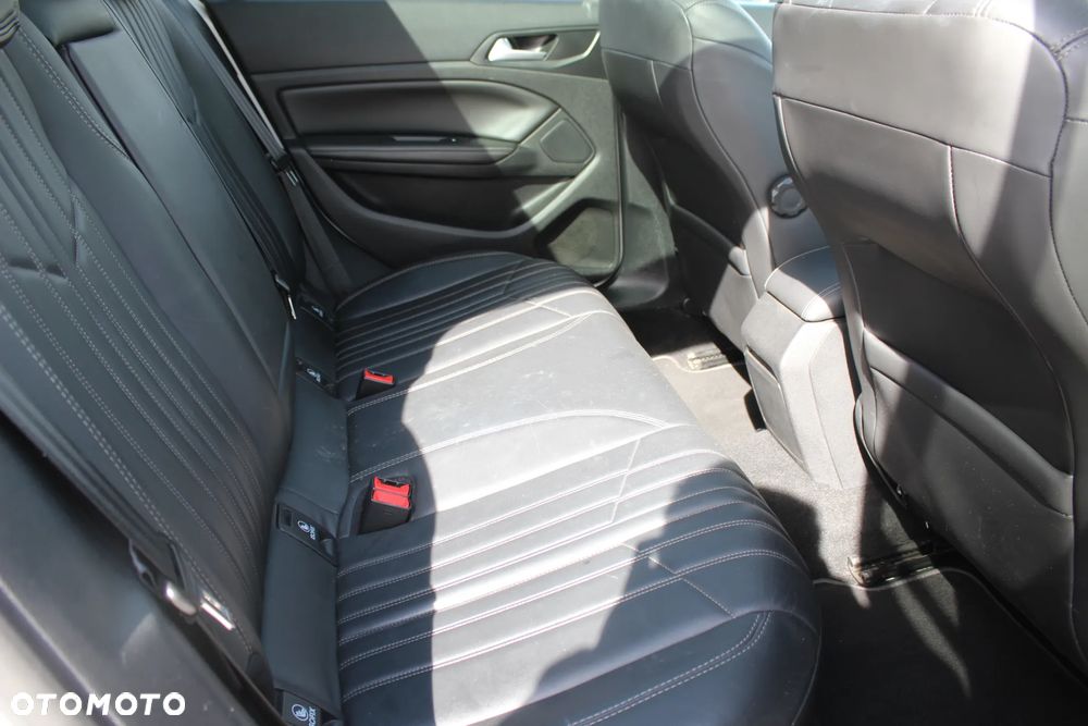 Peugeot 308 2.0 Blue HDi Allure S&S - 9