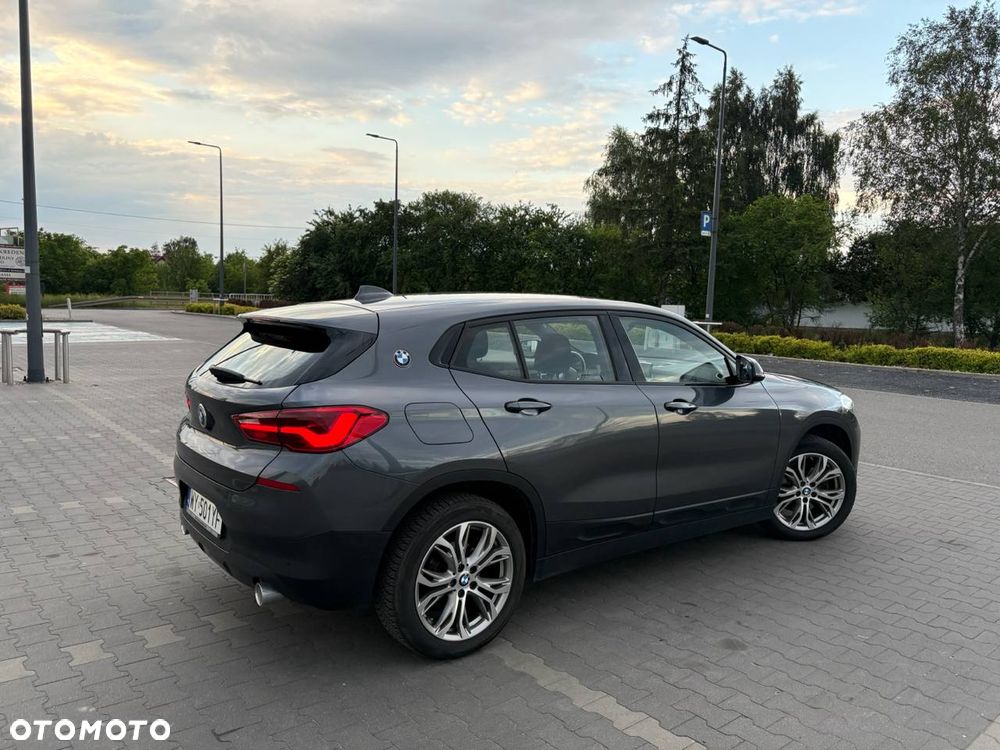 BMW X2 sDrive18d Advantage - 4