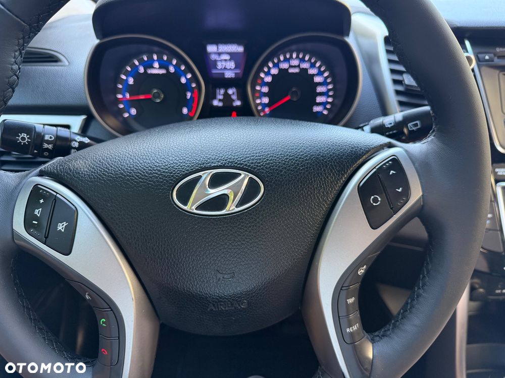 Hyundai i30 - 17