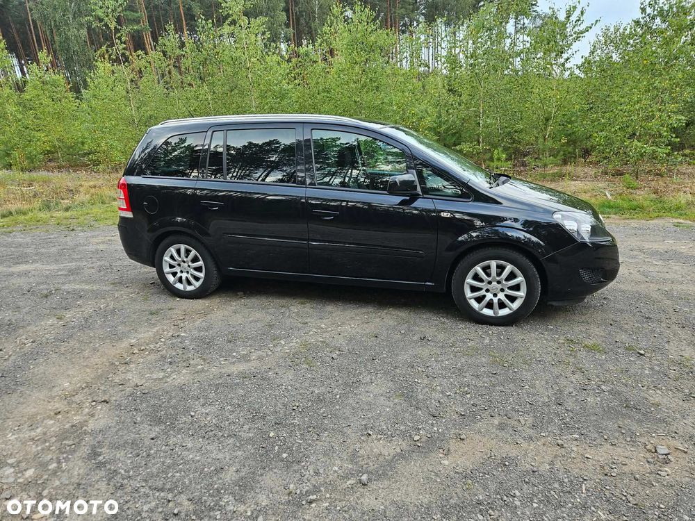 Opel Zafira - 4