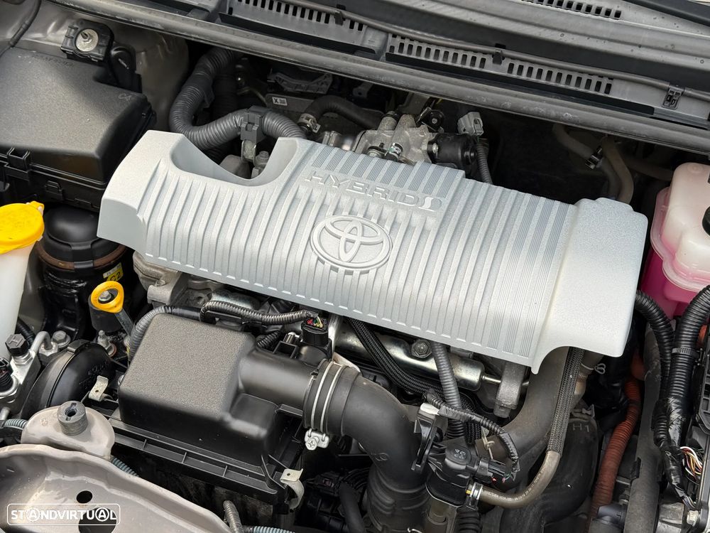 Toyota Yaris 1.5 HSD Square Collec.Bronze - 48