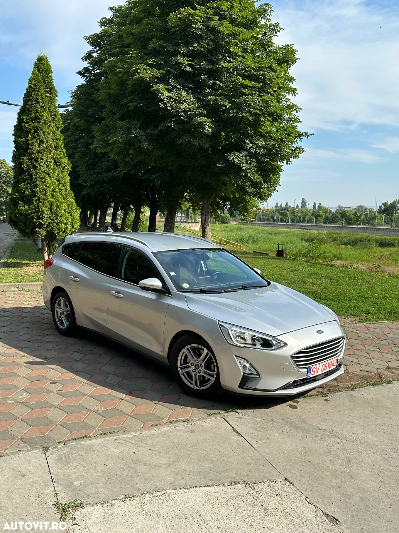 Ford Focus 1.5 EcoBlue Start-Stopp-System TITANIUM DESIGN - 9