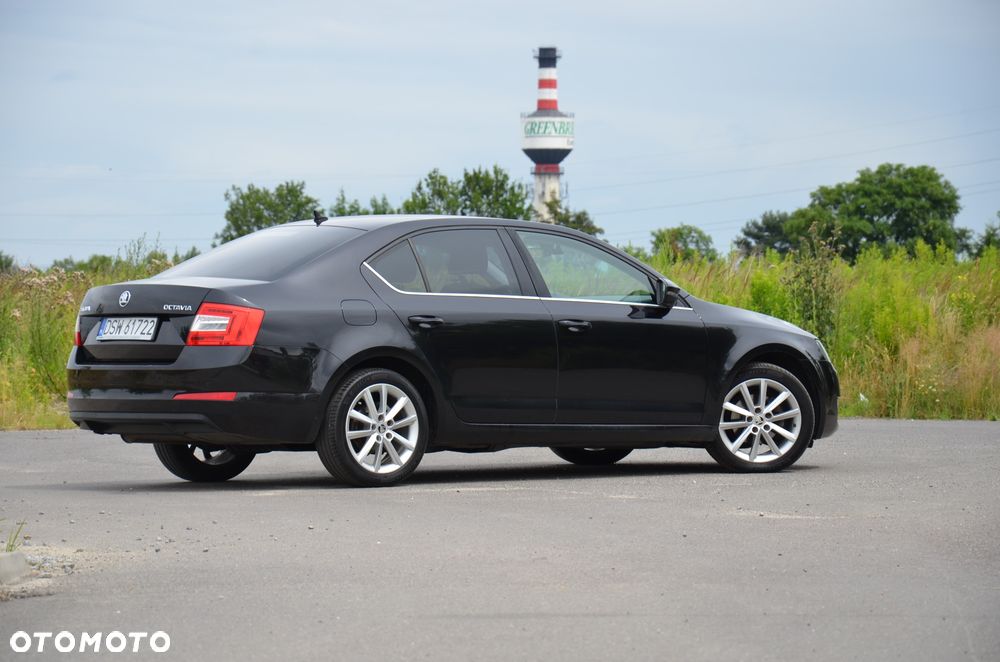 Skoda Octavia 2.0 TDI Style - 9