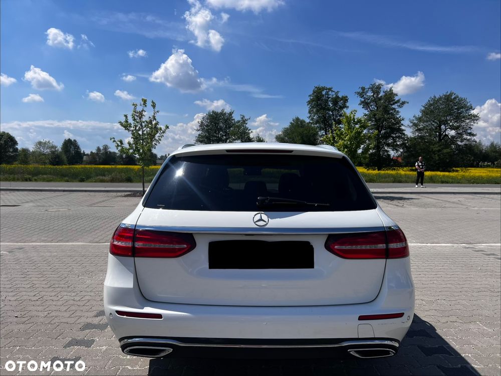 Mercedes-Benz Klasa E 220 d 9G-TRONIC Avantgarde - 6