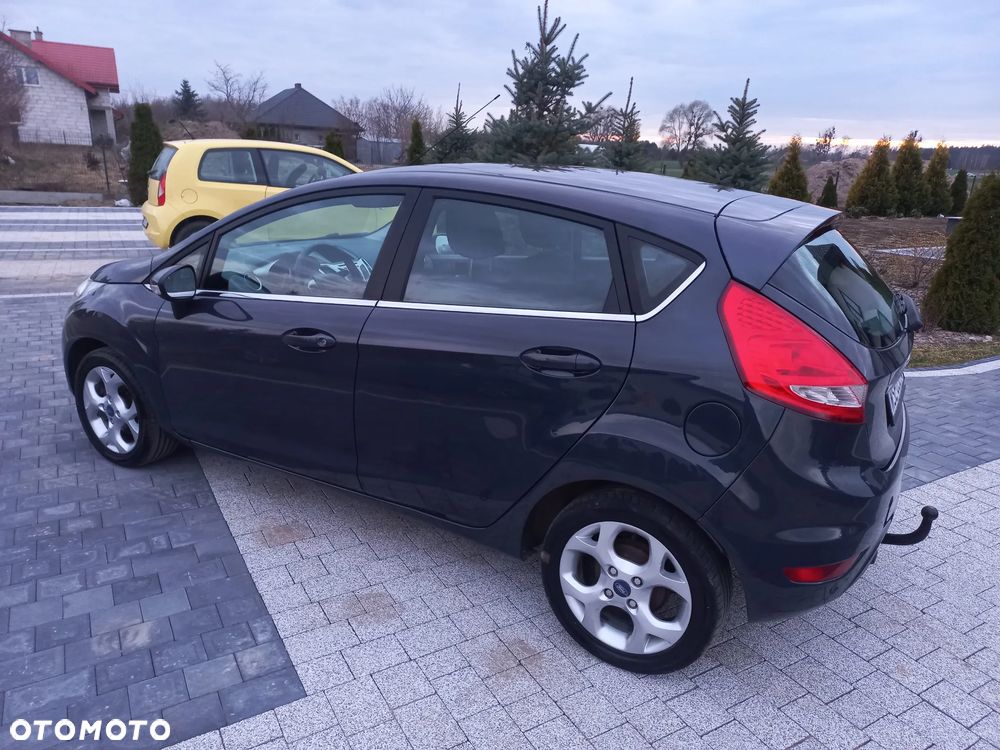 Ford Fiesta 1.4 Titanium - 4