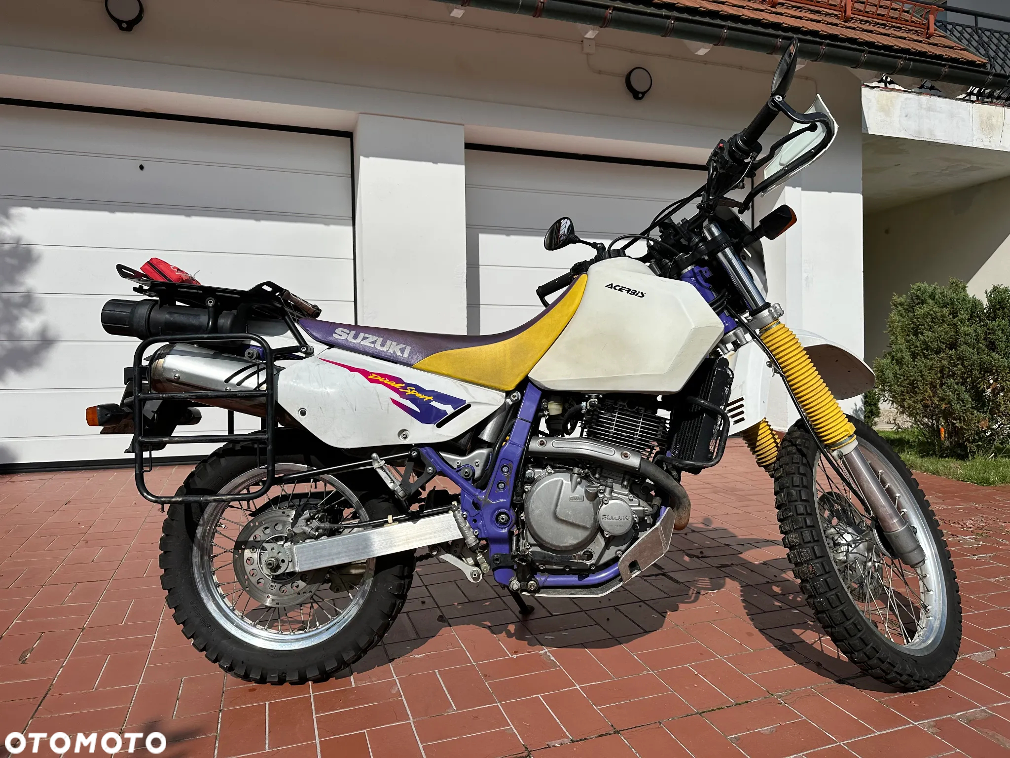 Suzuki DR - 6