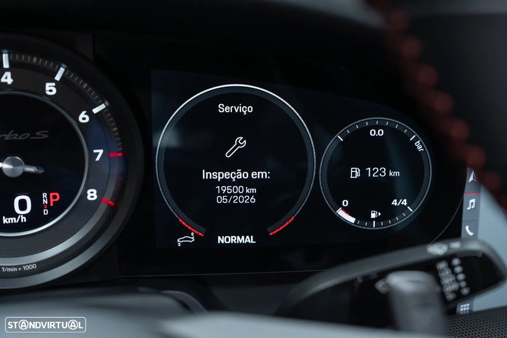 Porsche 911 (992) Turbo S - 32