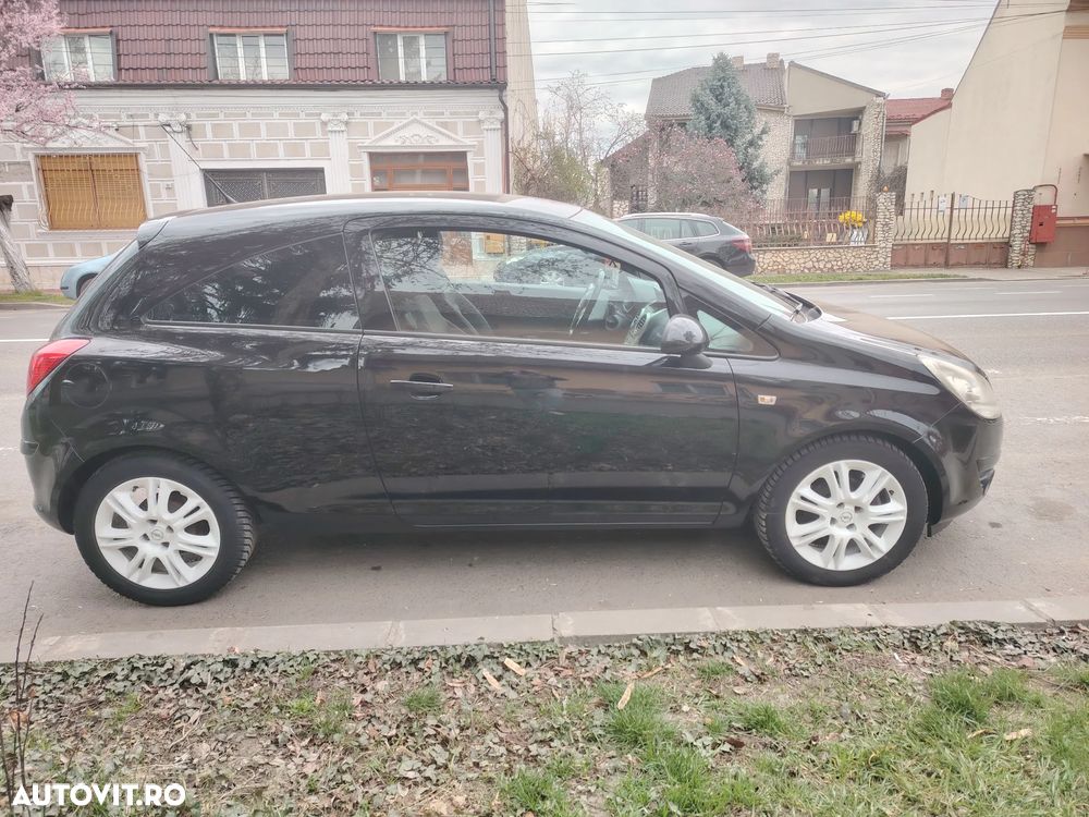 Opel Corsa - 4