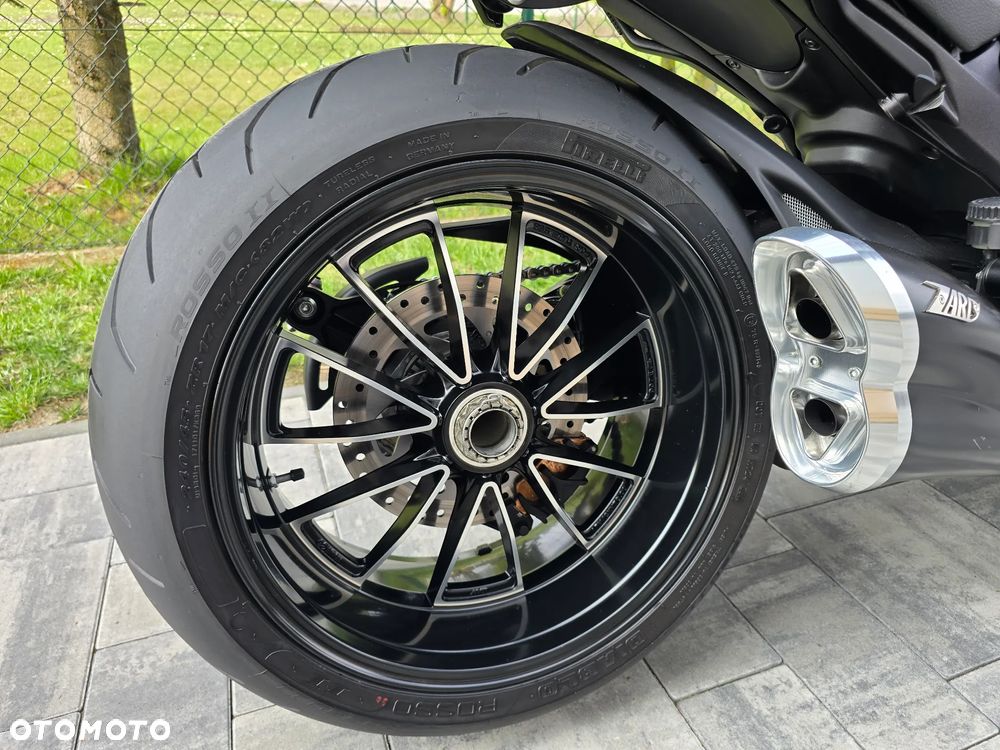 Ducati Diavel - 16