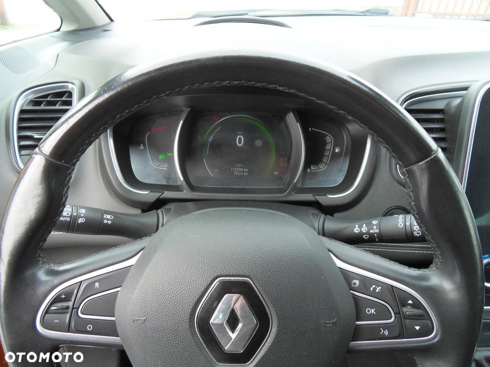 Renault Scenic TCe 140 GPF BOSE EDITION - 16