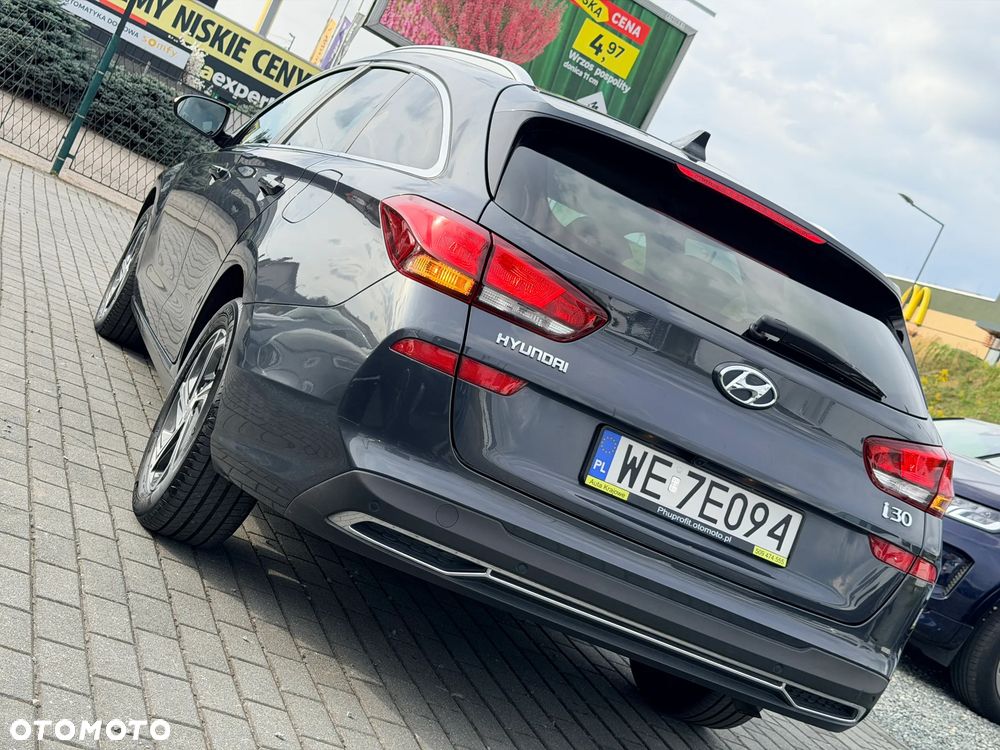 Hyundai i30 - 11