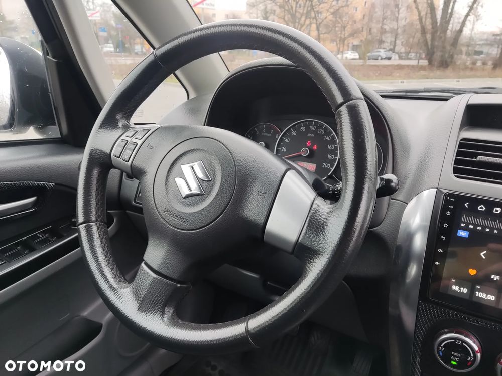 Suzuki SX4 1.6 VVT 4x2 Comfort WRC - 15