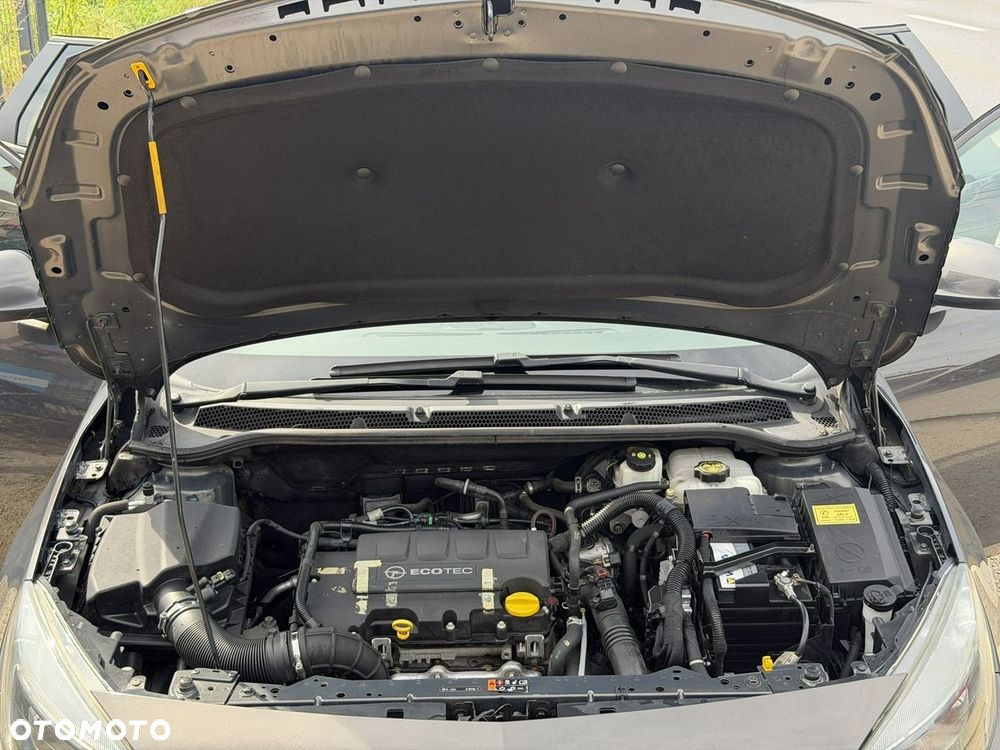 Opel Astra - 28