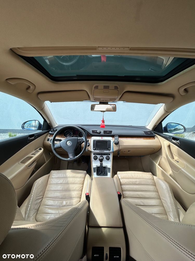 Volkswagen Passat ver-2-0-fsi-individual - 15