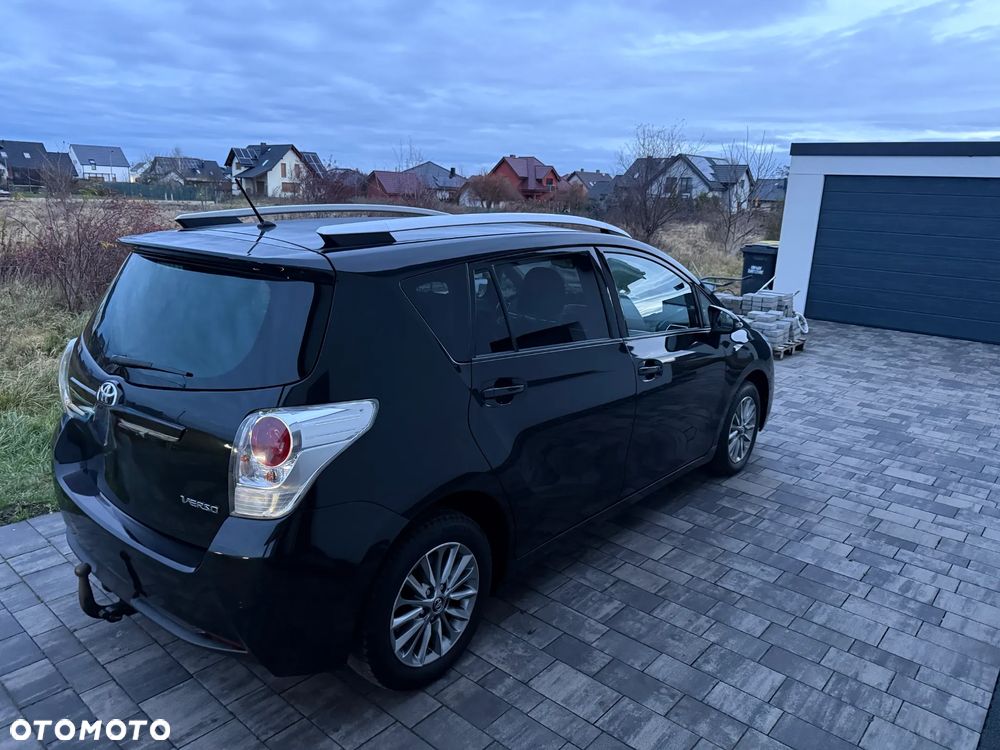 Toyota Verso 1.8 Premium 7os EU6 - 5