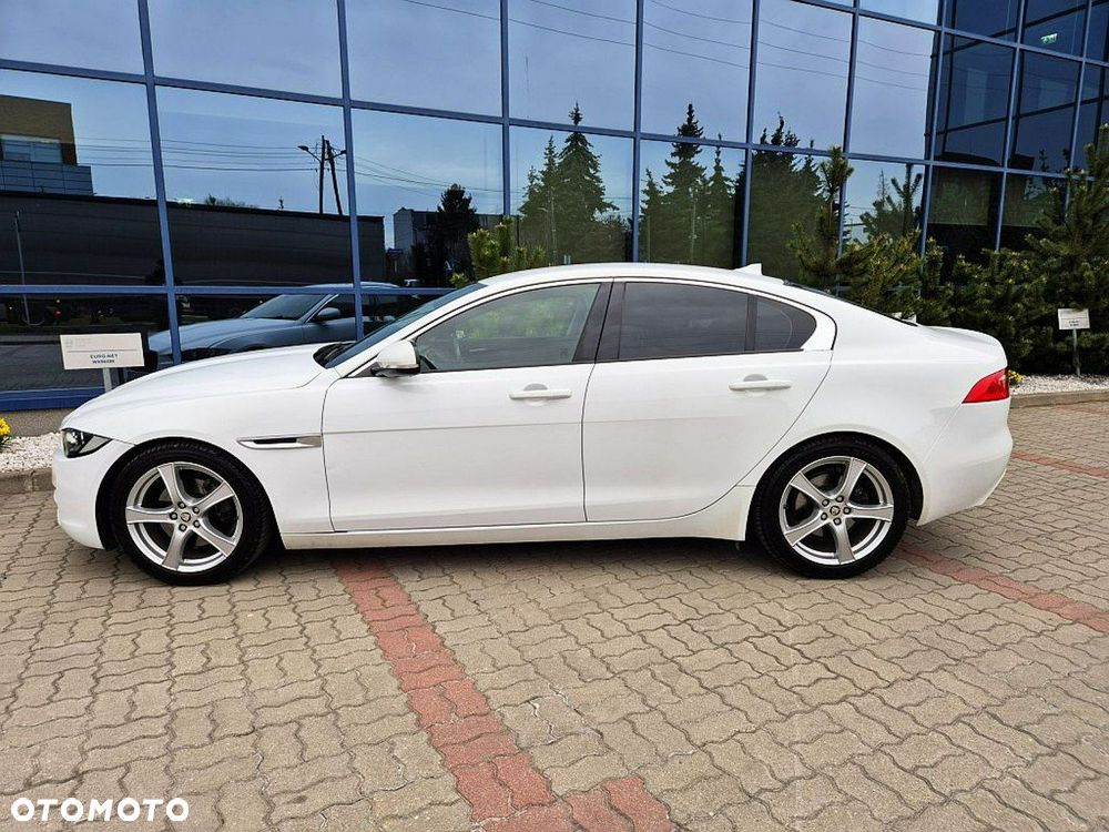 Jaguar XE 2.0 D180 S - 2