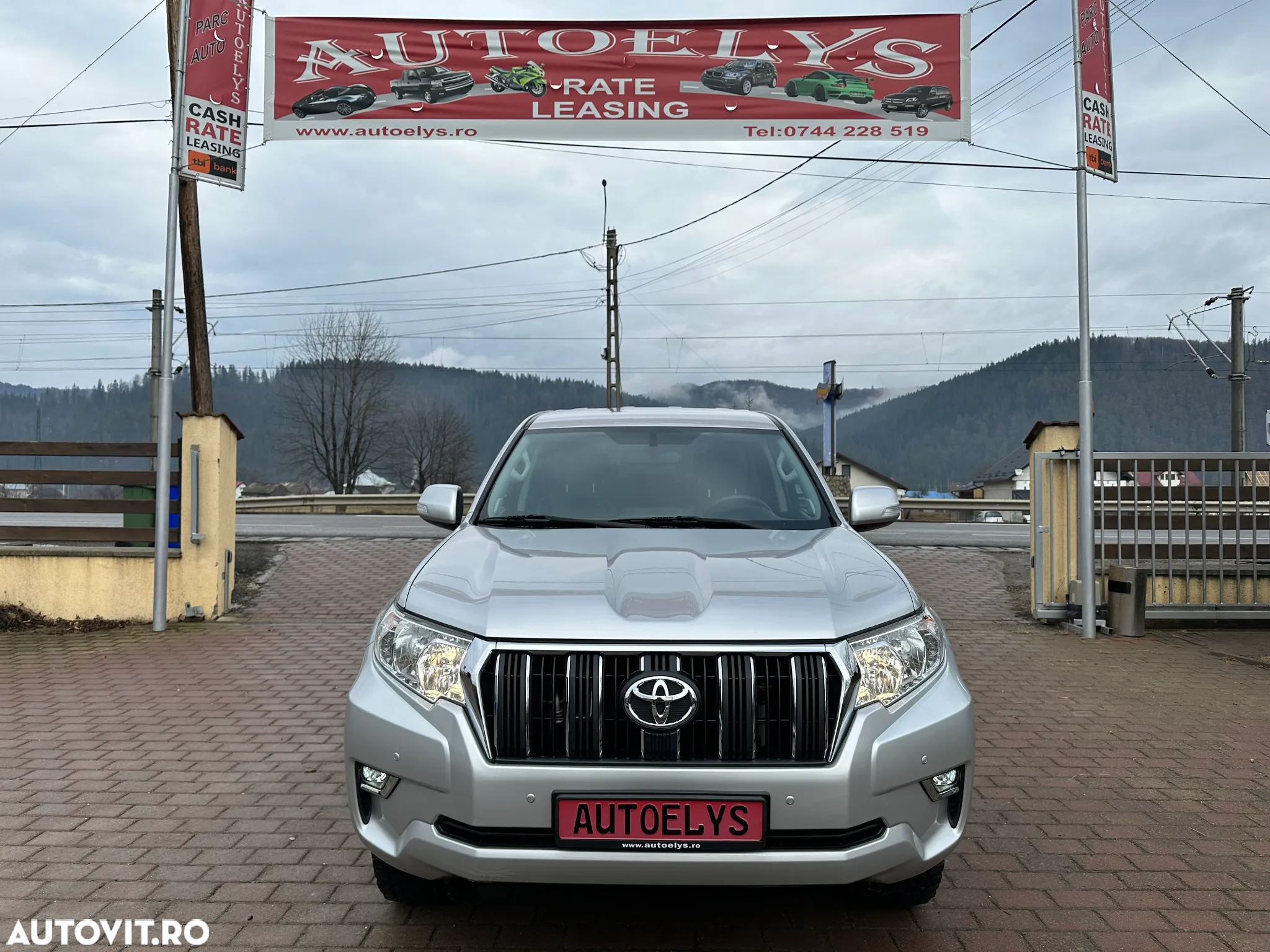 Toyota Land Cruiser 2.8 D-4D Automatik - 2