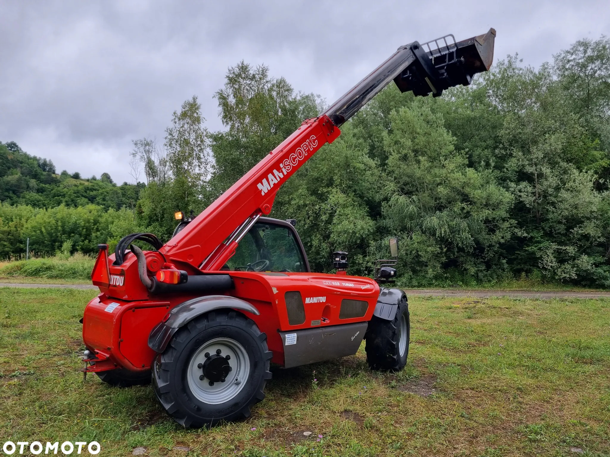 Manitou MVT 628 Ładowarka teleskopowa 6 metrów Udzwig 2,9tony idealny stan z Norwegii 2011r Niski przebieg Łyżka i widły - 5