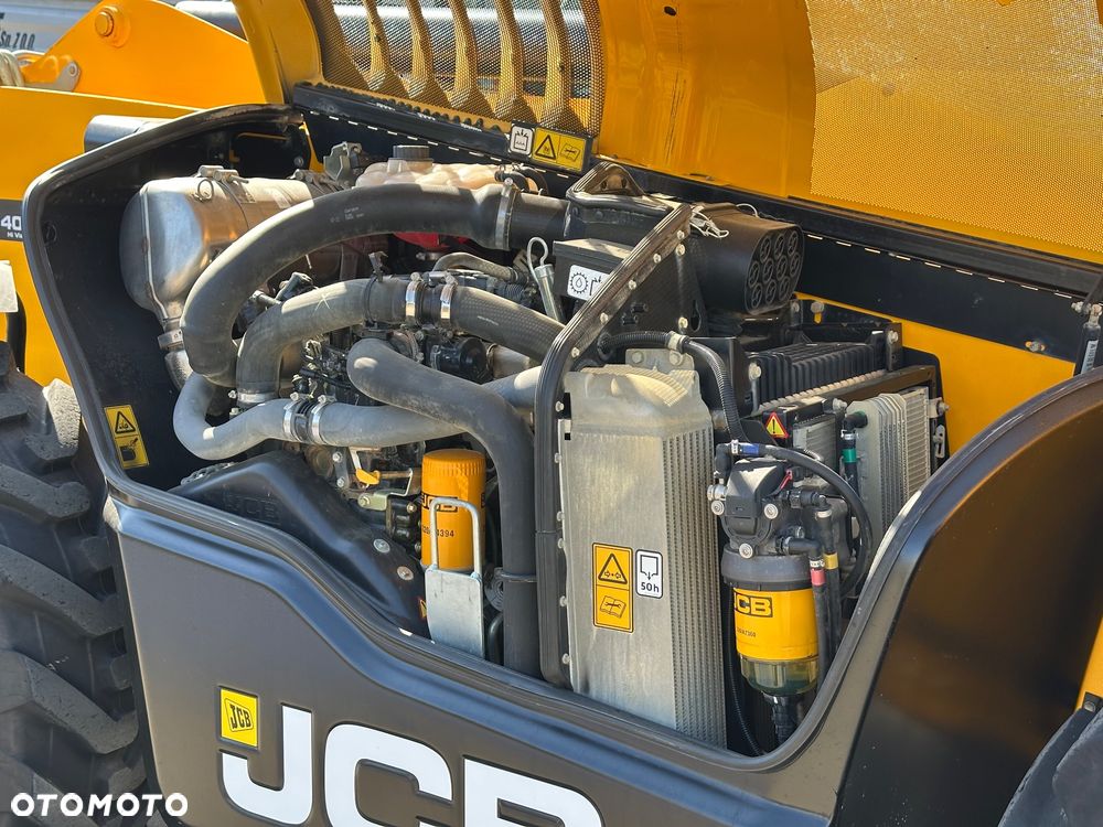 JCB 540-140 Hi Viz - 25