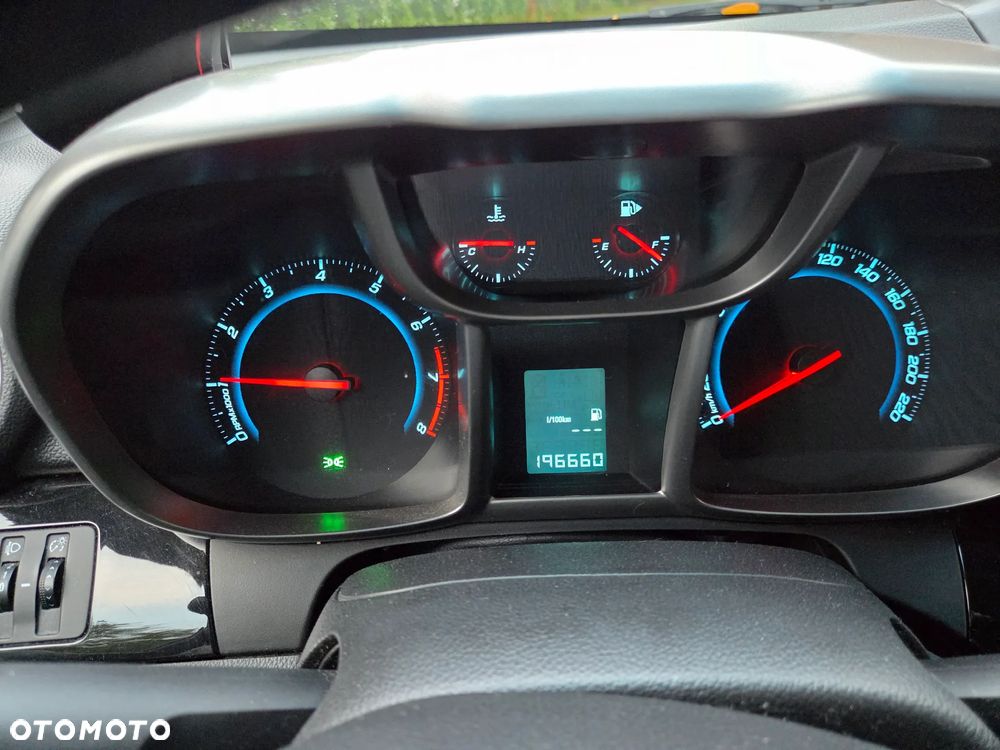 Chevrolet Orlando - 6