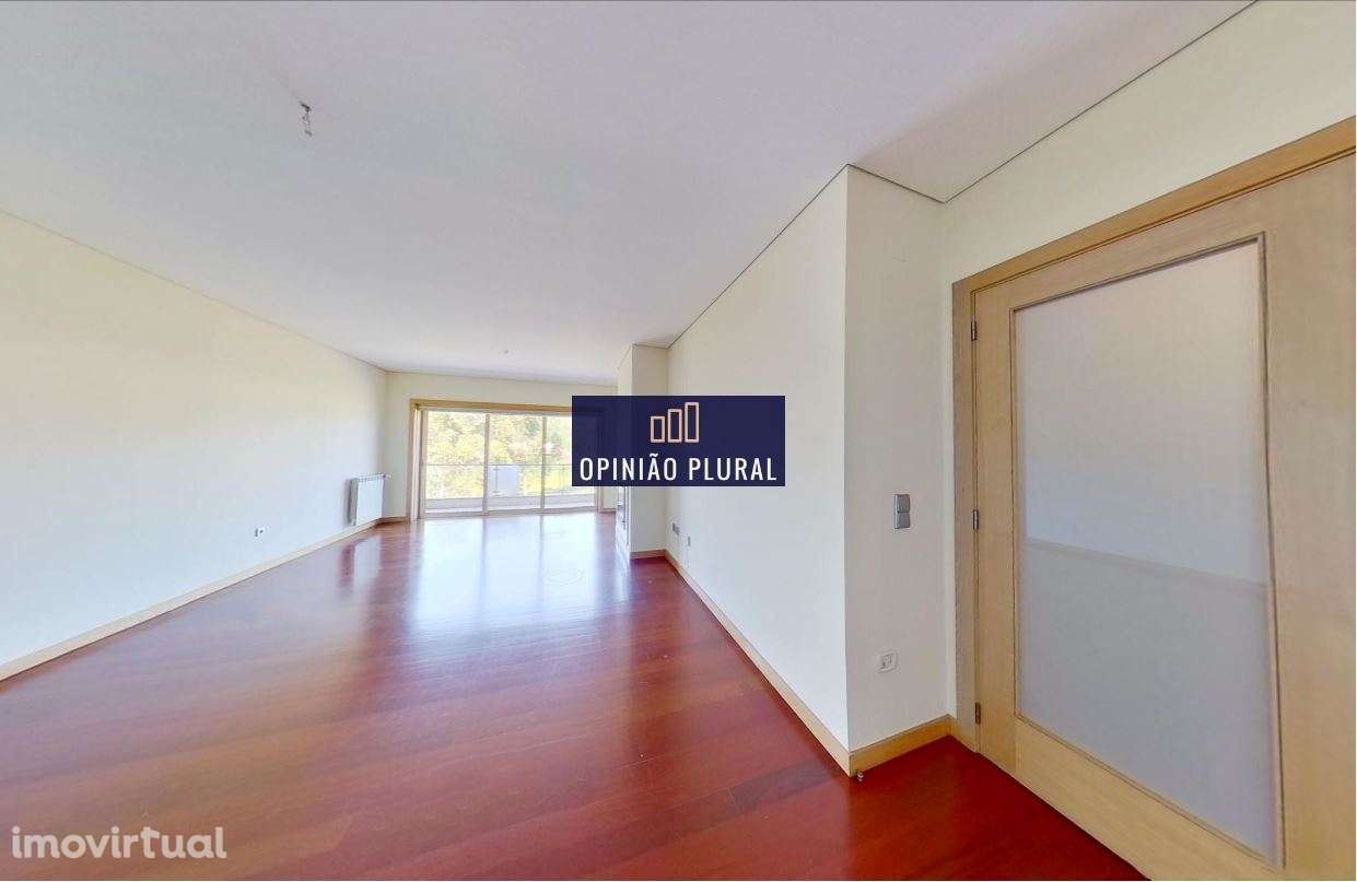 T2 de Luxo com Varandas e Garagem Dupla em S. Félix da Marinha - Grande imagem: 3/22