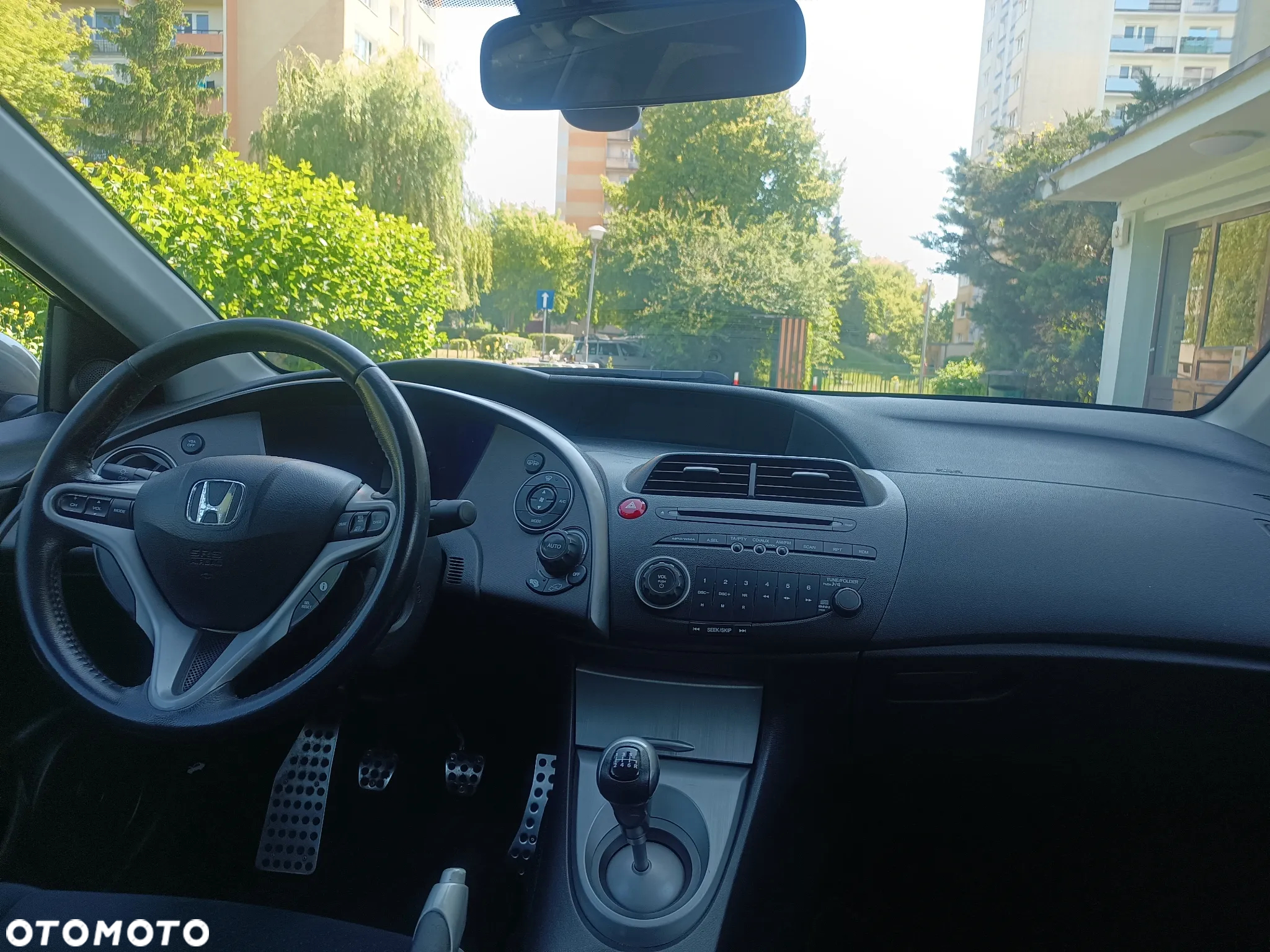 Honda Civic 1.8 Comfort - 12