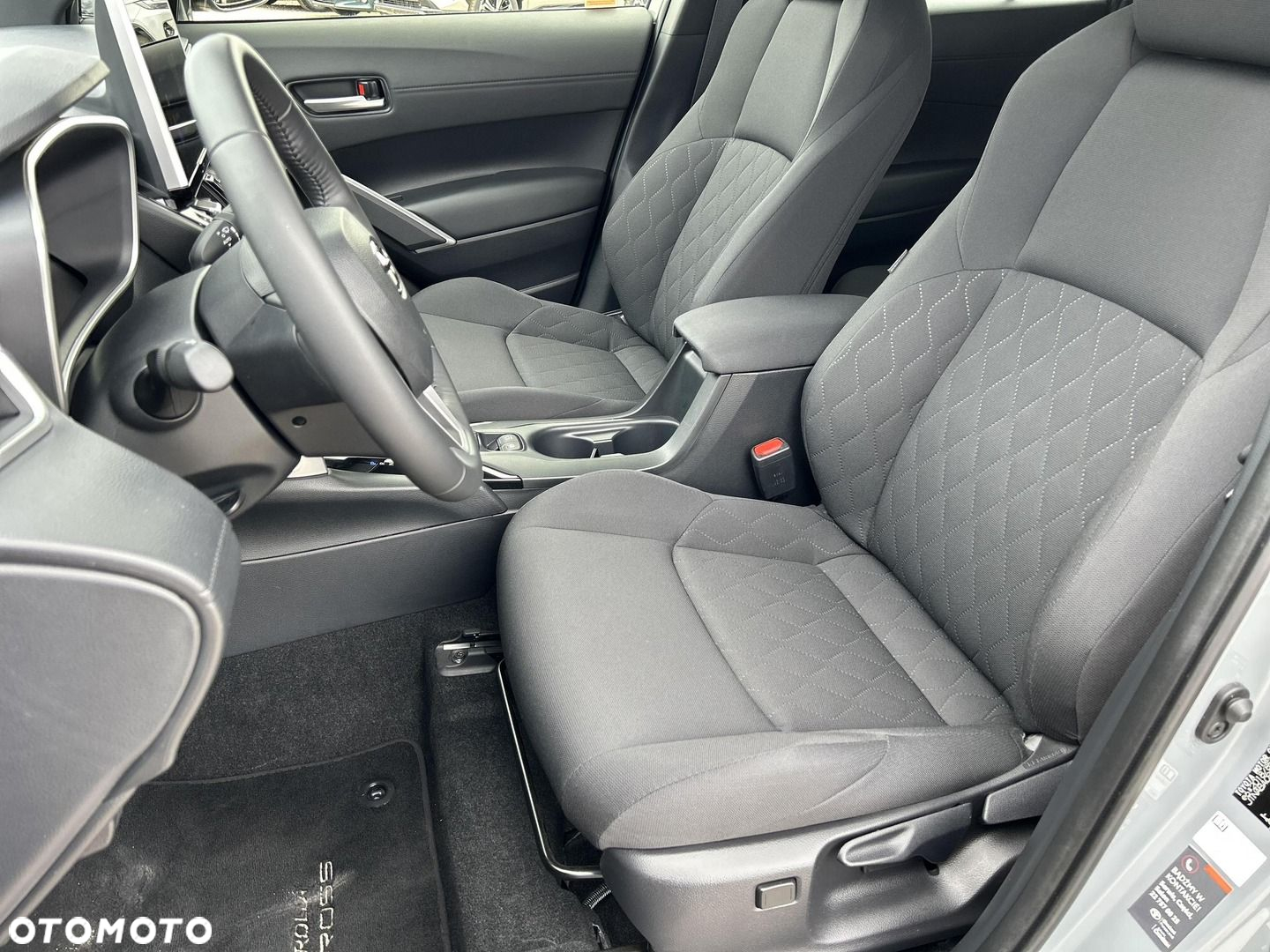 Toyota Corolla Cross 2.0 Hybrid Style - 10