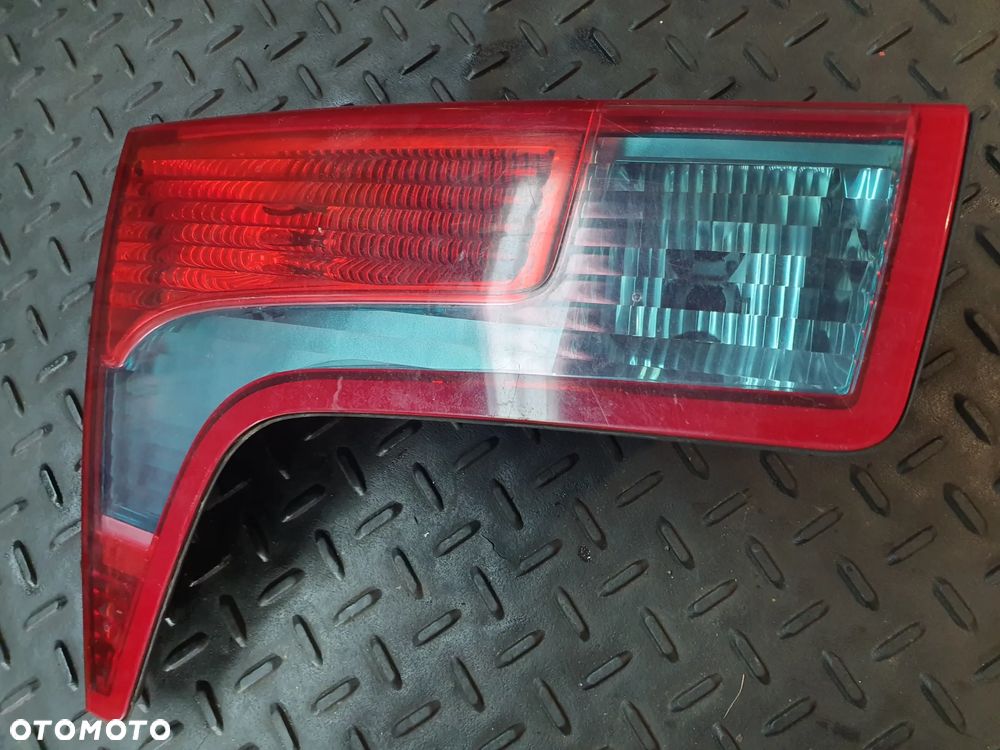LAMPA LEWY TYŁ W KLAPIE CITROEN C5 II  89032711 EUROPA - 3