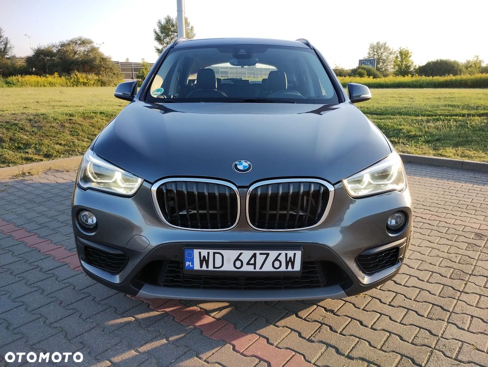 BMW X1 xDrive25i Advantage - 3