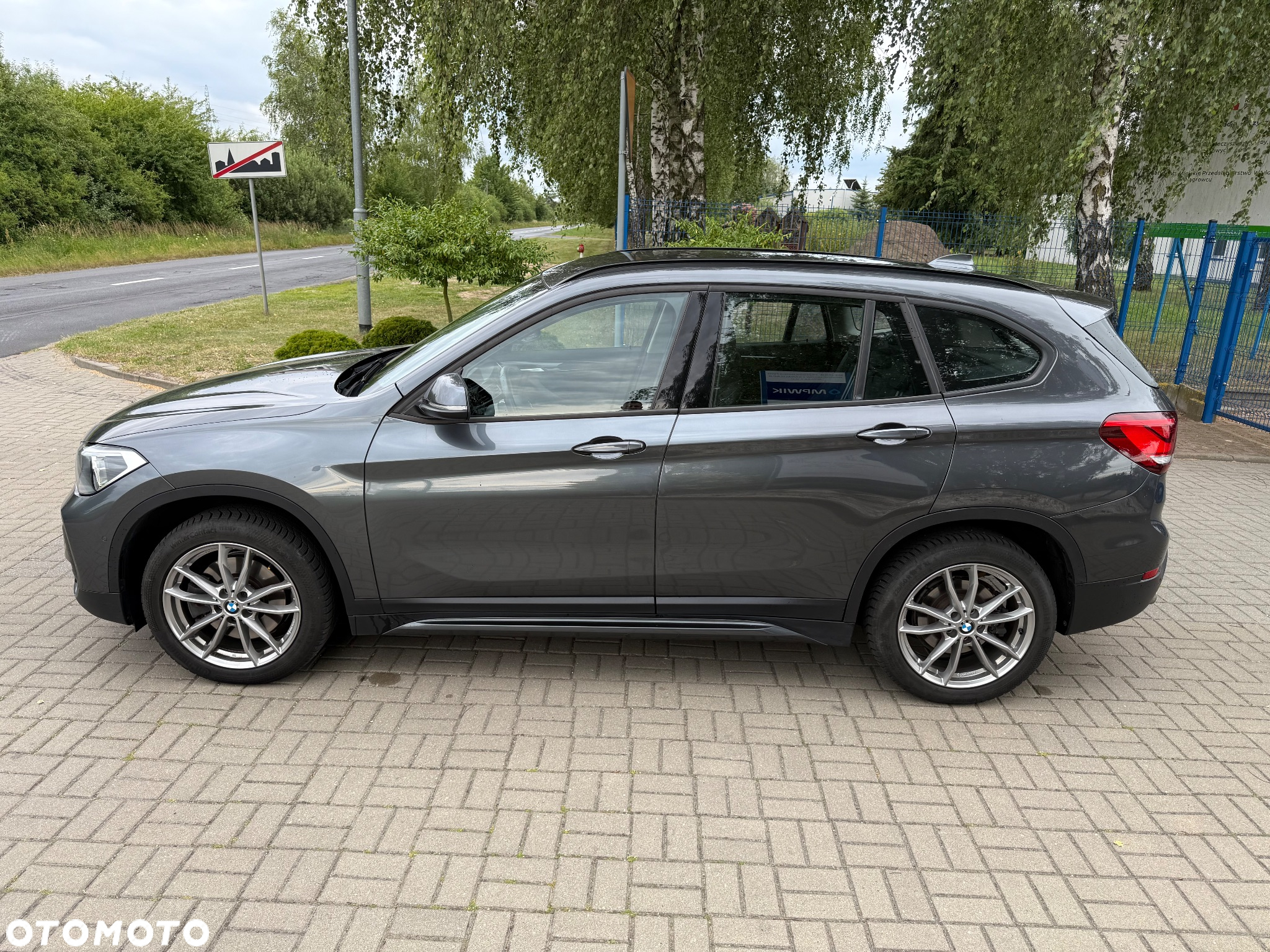 BMW X1 xDrive20i GPF Sport Line - 11