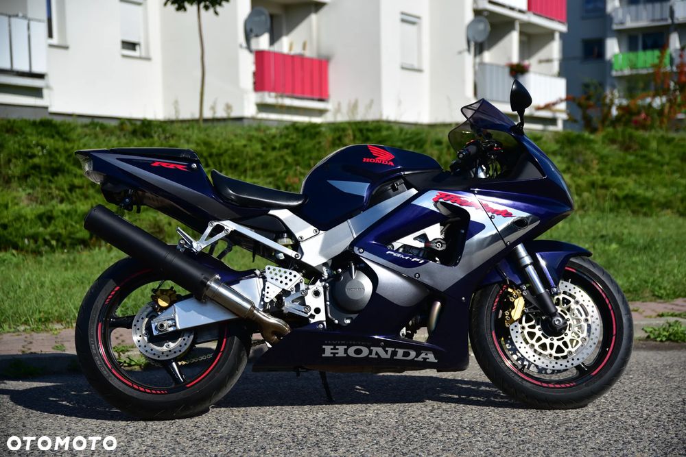 Honda CBR - 7