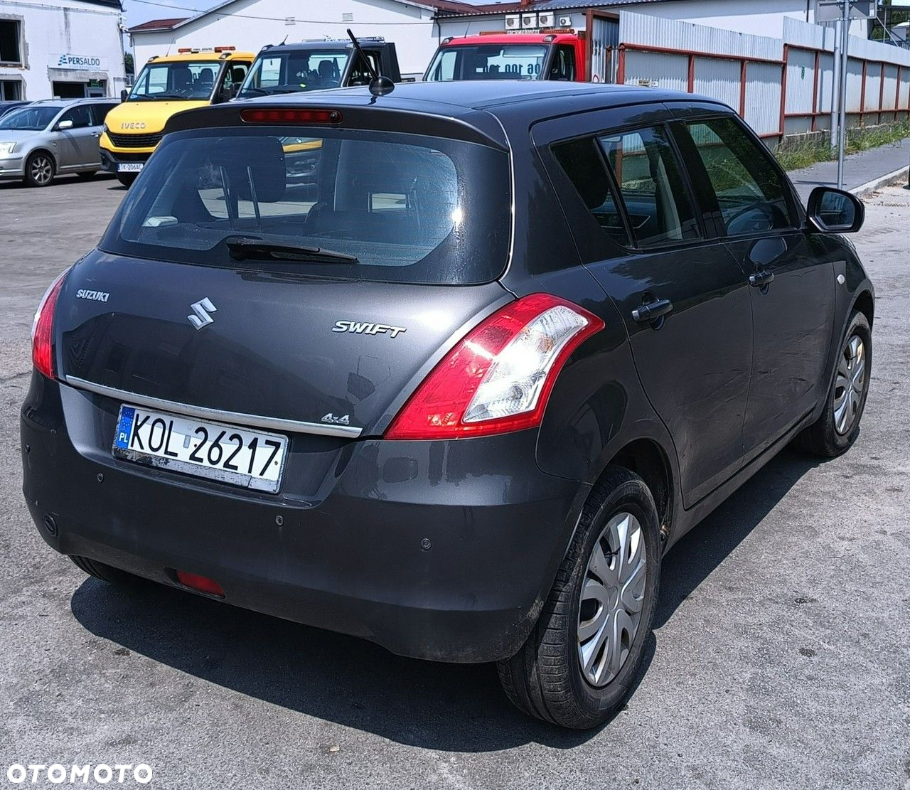 Suzuki Swift - 4