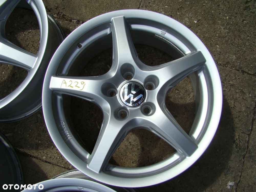 a229 5x112 VW Arteon Tiguan T-Roc Caddy Jetta Touran Golf VII VIII Passat B7 B8 7,5x17 - 5