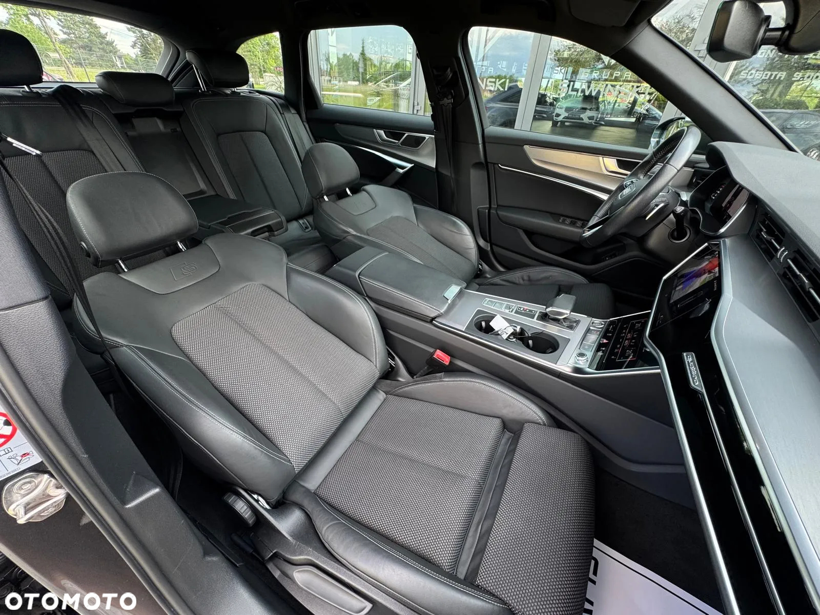 Audi A6 Avant 40 TDI quattro S tronic S line - 15