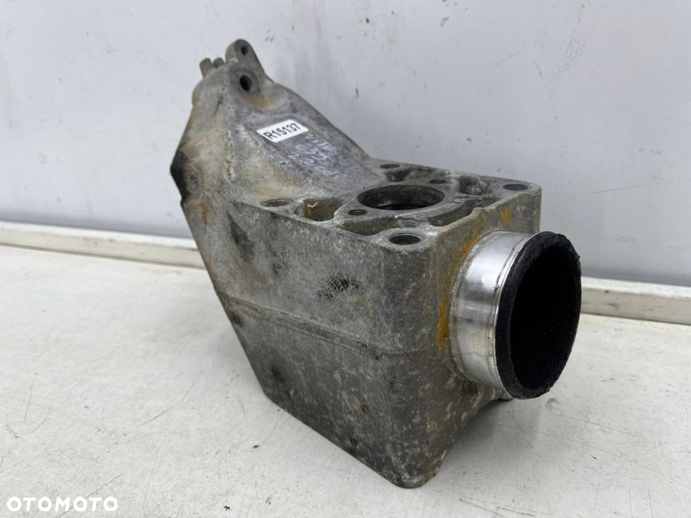 Łapa silnika Mercedes Vito W639 Sprinter W906 2.2 cdi mocowanie lewe dolot intercoolera a6462230004 - 1