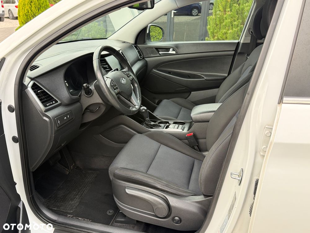 Hyundai Tucson - 11
