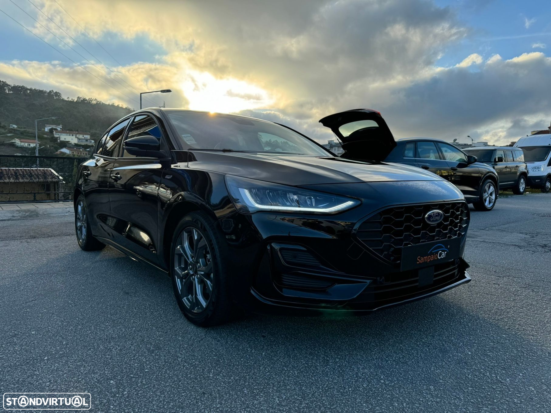 Ford Focus 1.0 EcoBoost MHEV ST-Line - 4
