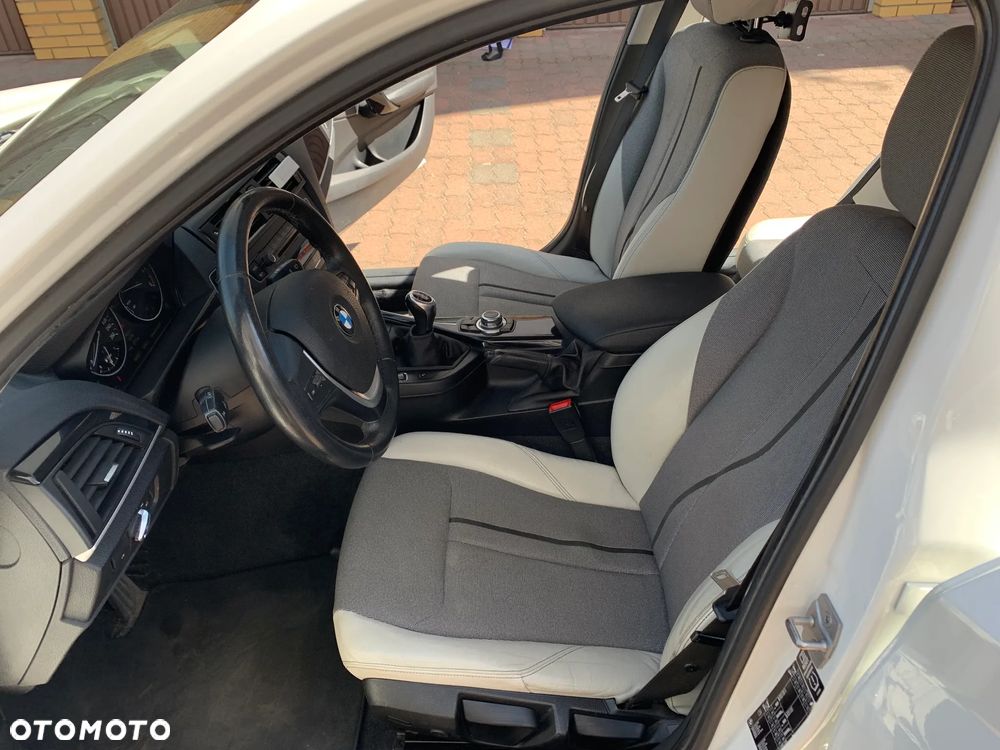 BMW Seria 1 118d Urban Line - 13