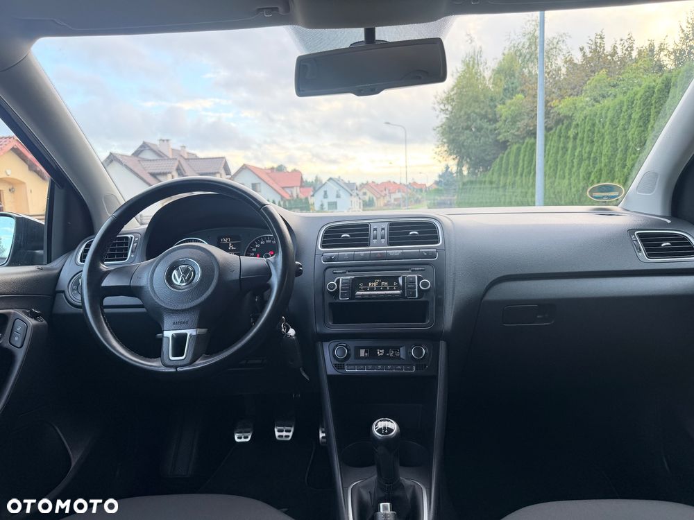 Volkswagen Polo - 5