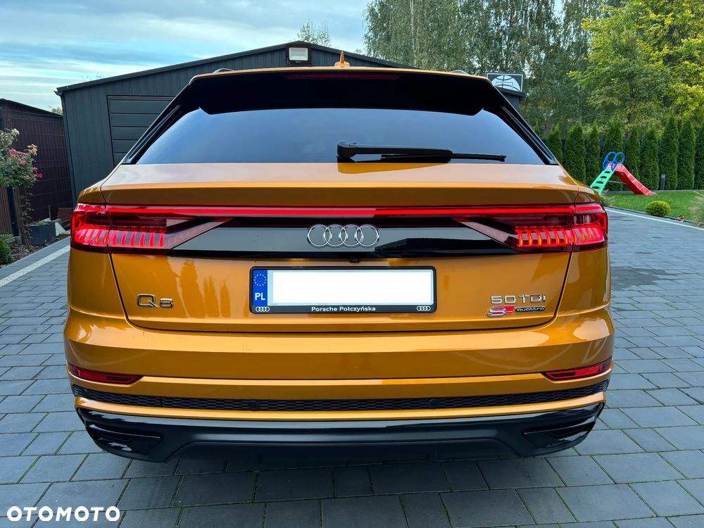 Audi Q8 - 24